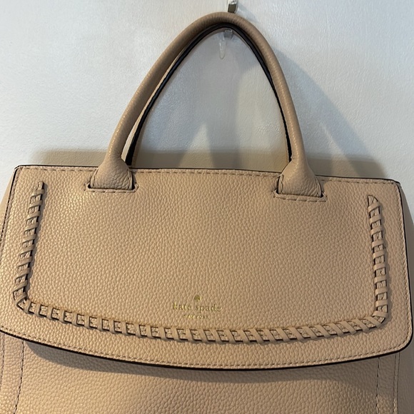 Kate Spade Tote/ Crossbody Handbag in great condition, very clean - Picture 4 of 8